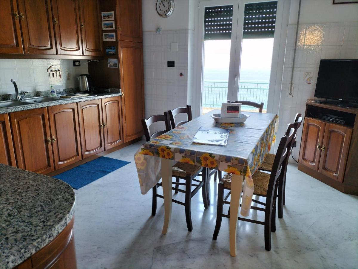 فيلا Sarina House Ocean View لافانيا المظهر الخارجي الصورة